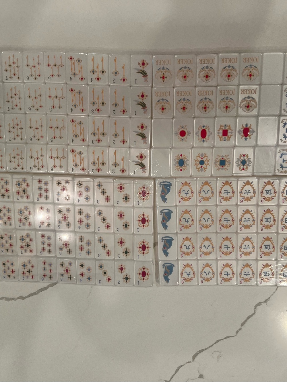 Mahjong tiles Pearlescent